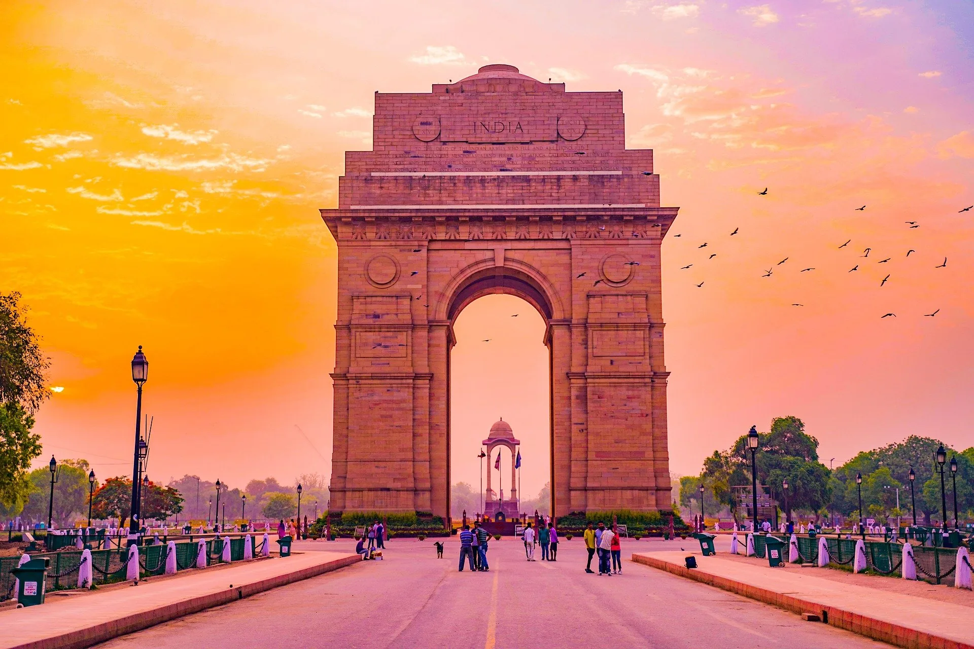 Delhi local services